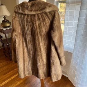 Mint Condition Vintage Genuine Mink Fur Coat with Pockets and Double Collar